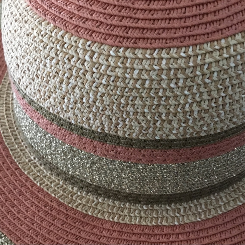 Collectioneighteen Sun Hat - Picture 3 of 5